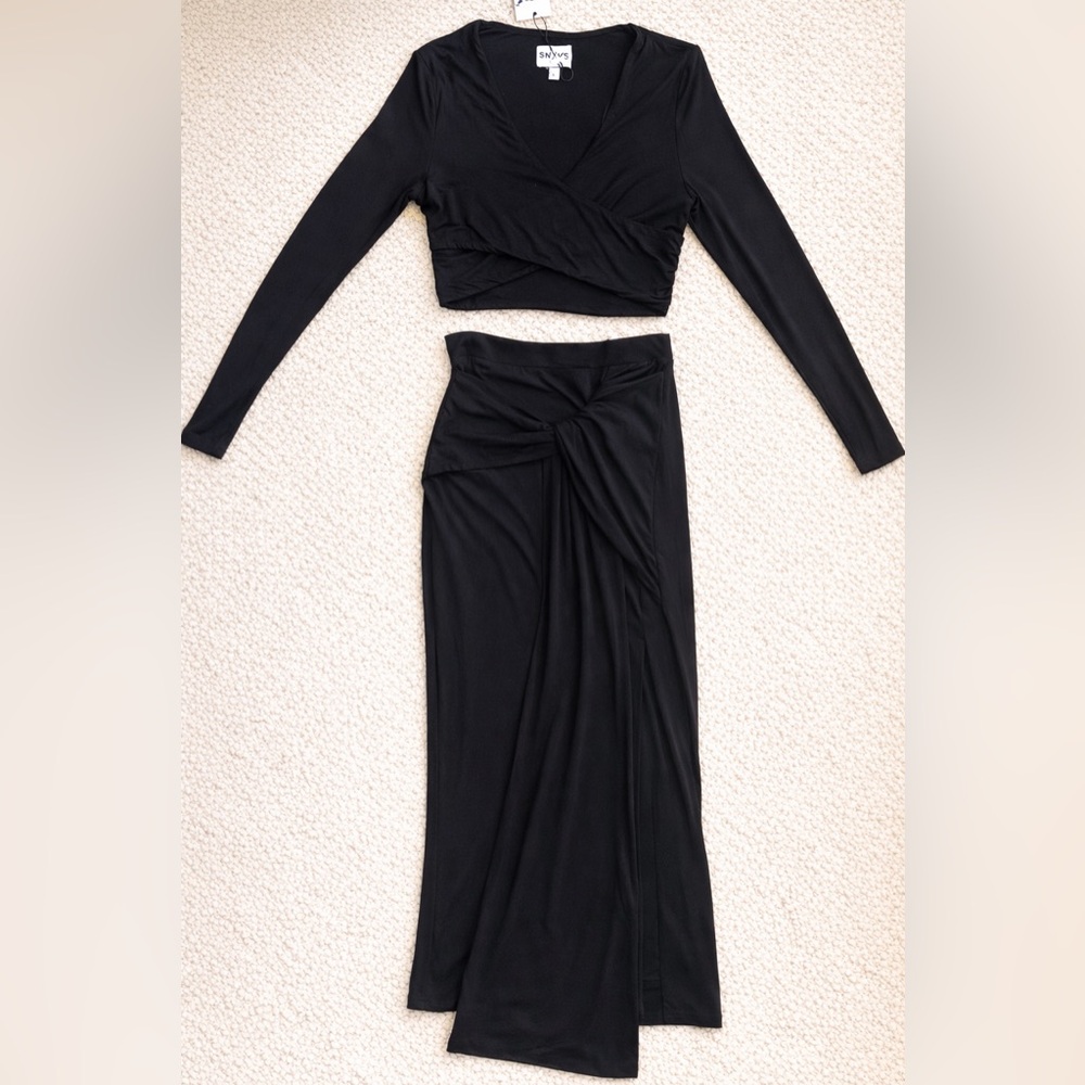 NWT SNDYS. Lucia Black Two Piece Set Wrap Crop Top + Midi Skirt Size S - Picture 4 of 9
